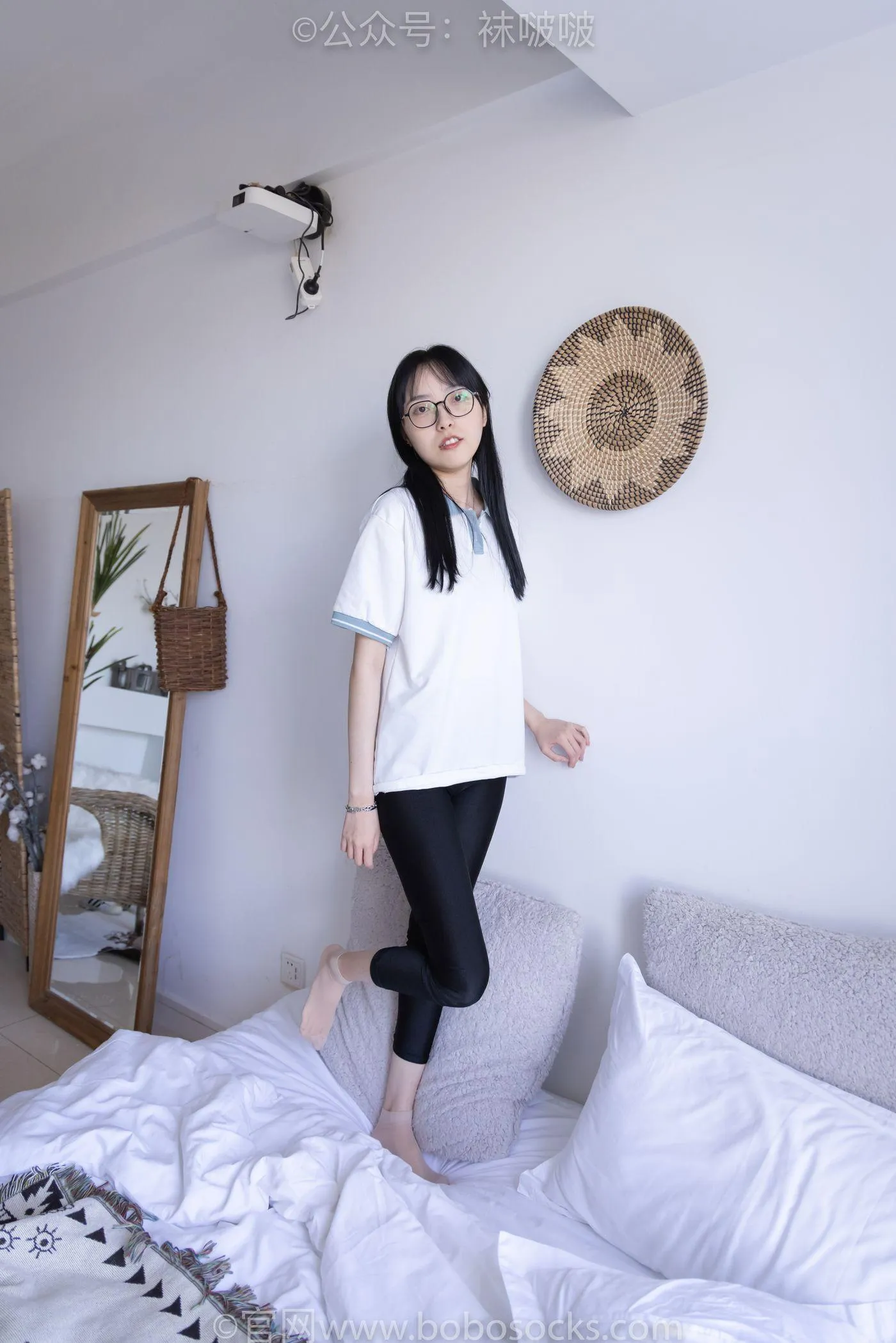 [BoBoSocks袜啵啵]NO.044 稚予-贝壳头、匡威帆布鞋、短肉丝 [154P]插图7